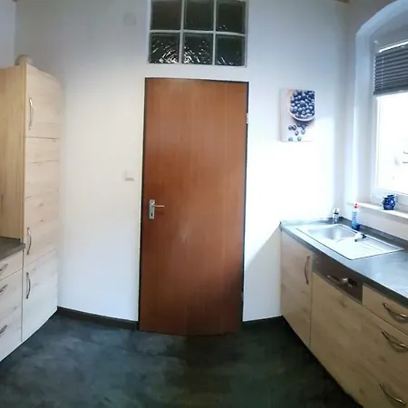 Zur Post - 102
